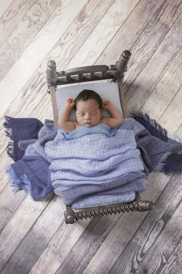 Newborn Digital Background Doll Bed